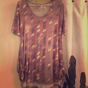 LuLaRoe perfect tee small